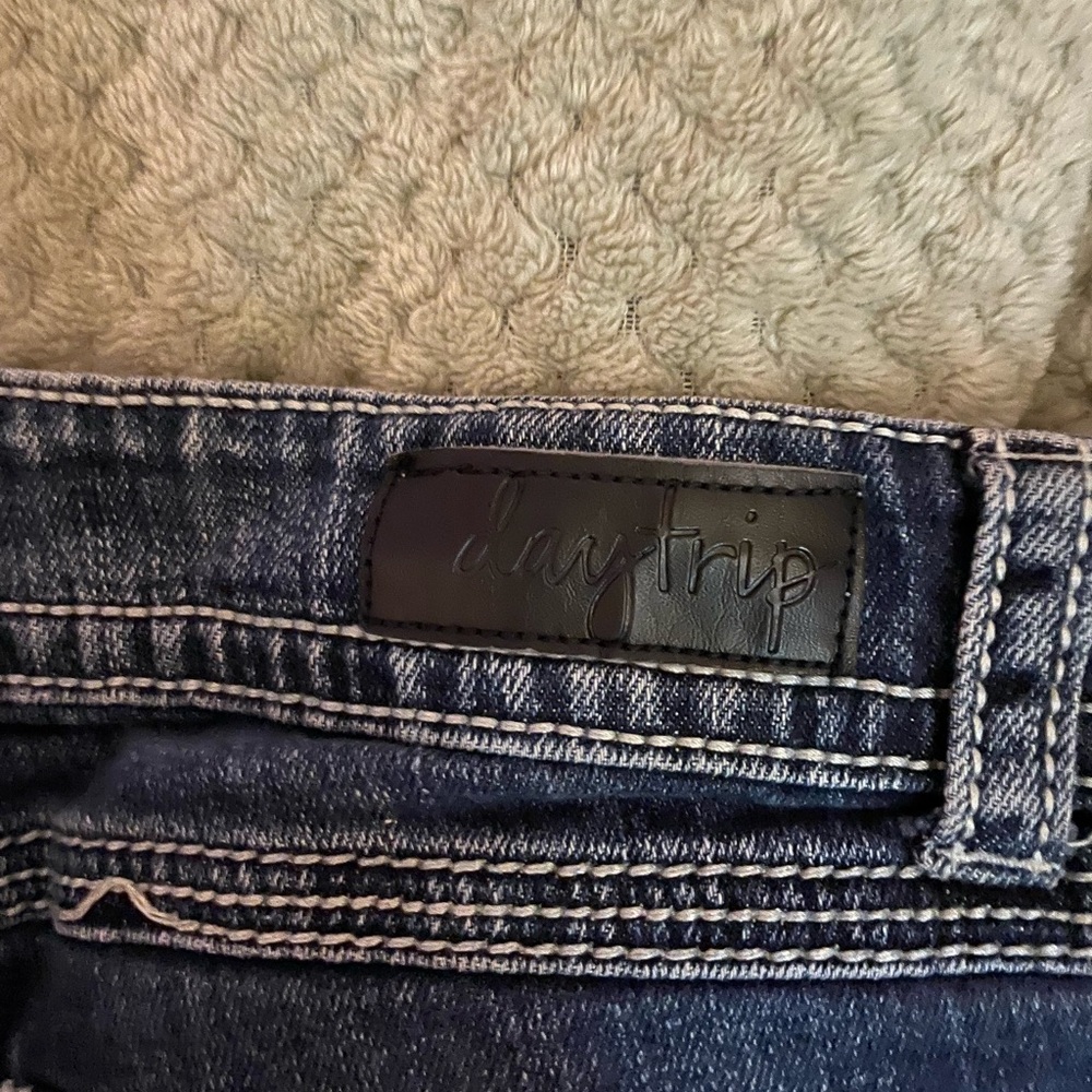 Jeans - Picture 3 of 8